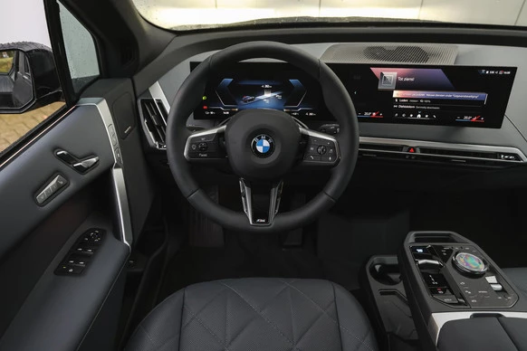 BMW iX - Afbeelding 3 van 30