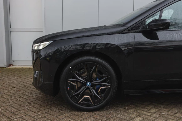 BMW iX - Afbeelding 4 van 30