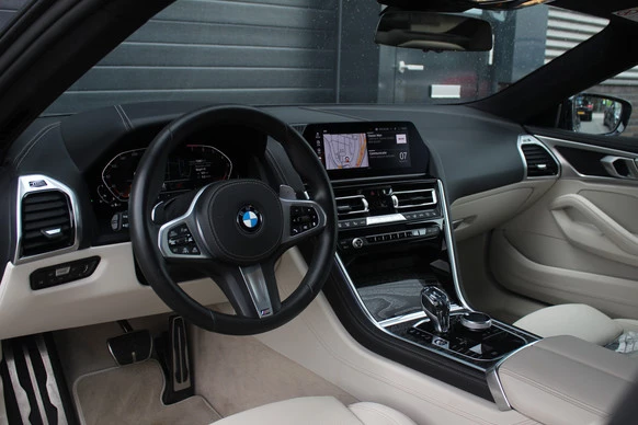 BMW 8 Serie - Afbeelding 12 van 30