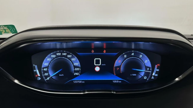 Peugeot 5008 - Afbeelding 23 van 30