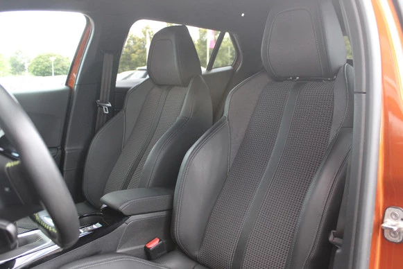 Peugeot 2008 - Afbeelding 2 van 30