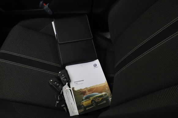 Volkswagen T-Roc - Afbeelding 24 van 25