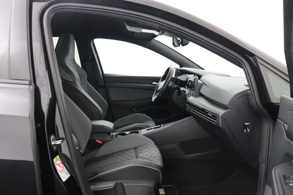 Volkswagen Golf - Afbeelding 15 van 30