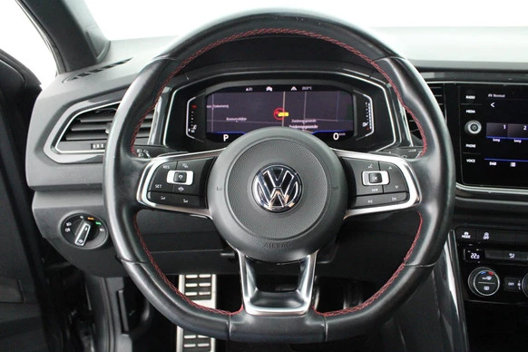 Volkswagen T-Roc - Afbeelding 17 van 30