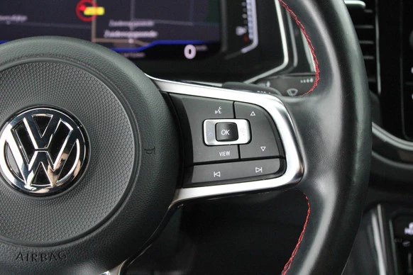 Volkswagen T-Roc - Afbeelding 18 van 30