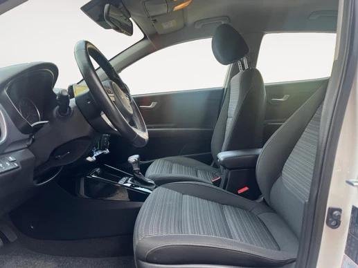 Kia Stonic - Afbeelding 12 van 28