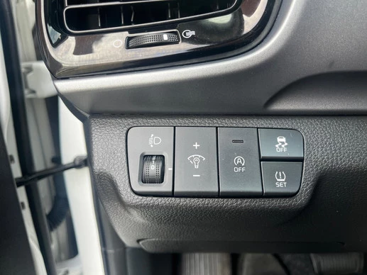 Kia Stonic - Afbeelding 27 van 28