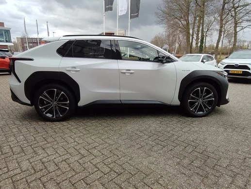 Toyota bZ4X - Afbeelding 6 van 30