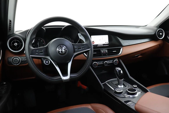 Alfa Romeo Giulia - Afbeelding 16 van 30