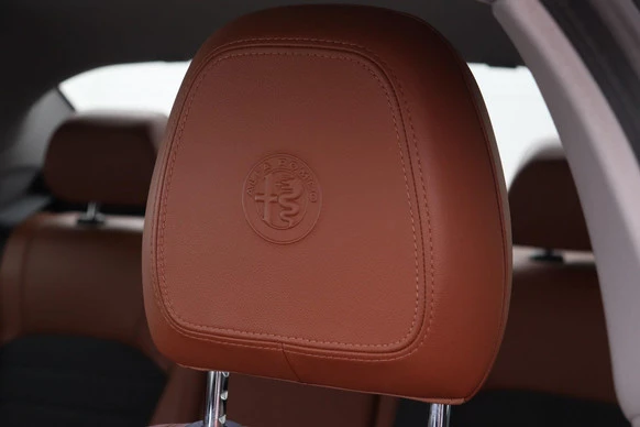 Alfa Romeo Giulia - Afbeelding 17 van 30
