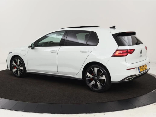 Volkswagen Golf - Afbeelding 2 van 30