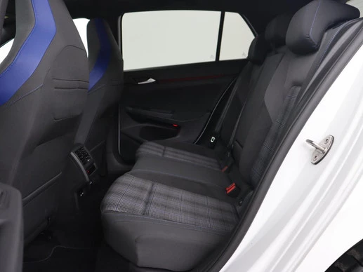 Volkswagen Golf - Afbeelding 8 van 30