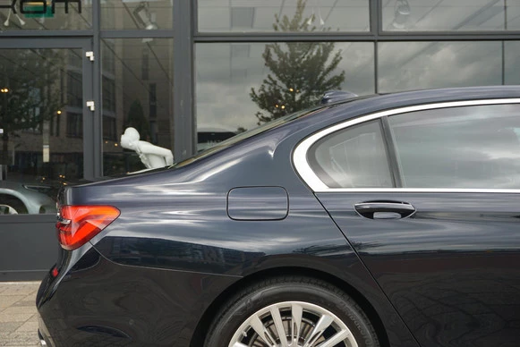BMW 7 Serie - Afbeelding 12 van 30