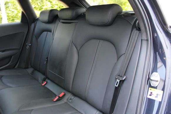 Audi S6 - Afbeelding 27 van 30