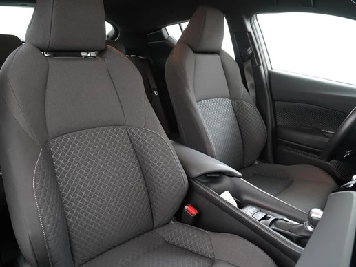 Toyota C-HR - Afbeelding 27 van 30