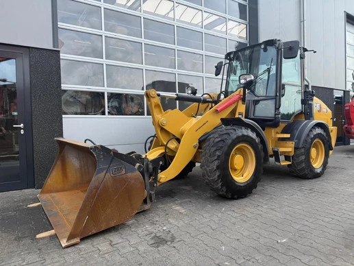 Caterpillar  - Afbeelding 2 van 28