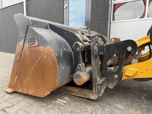 Caterpillar  - Afbeelding 5 van 28