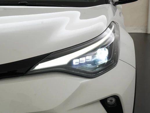 Toyota C-HR - Afbeelding 22 van 30