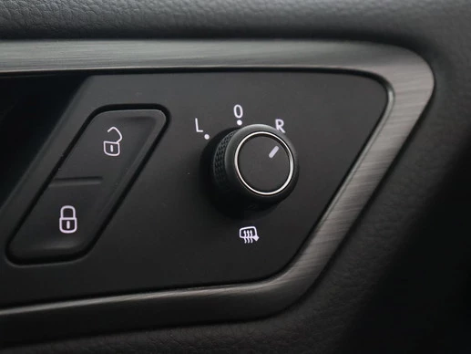 Volkswagen Golf - Afbeelding 15 van 30