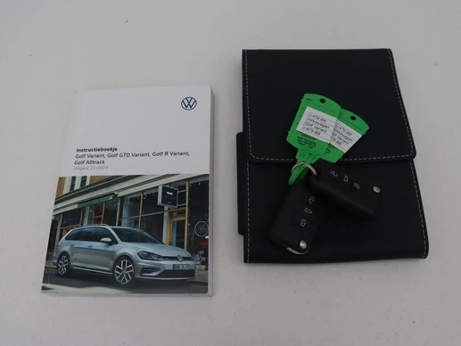 Volkswagen Golf - Afbeelding 24 van 30