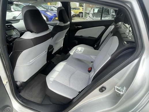 Toyota Prius - Afbeelding 8 van 30