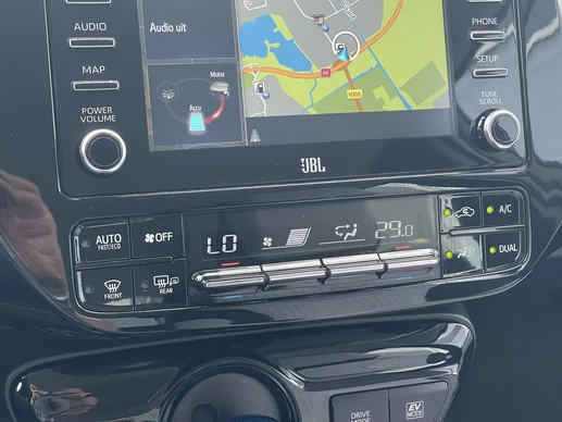 Toyota Prius - Afbeelding 19 van 30