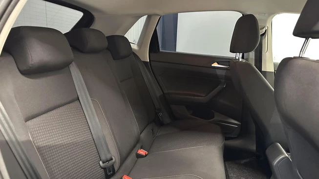 Volkswagen Polo - Afbeelding 15 van 30