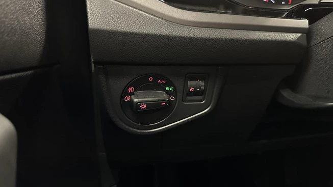Volkswagen Polo - Afbeelding 18 van 30