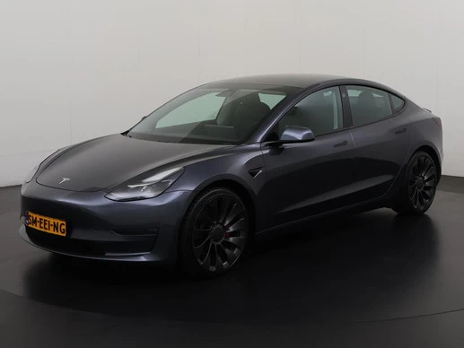 Tesla Model 3 - Afbeelding 1 van 30