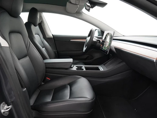 Tesla Model 3 - Afbeelding 3 van 30