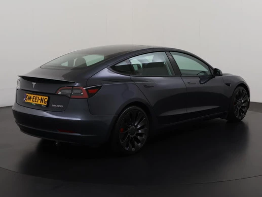 Tesla Model 3 - Afbeelding 4 van 30