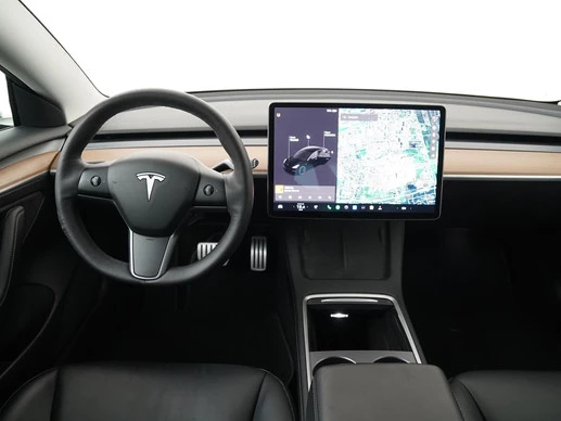Tesla Model 3 - Afbeelding 6 van 30