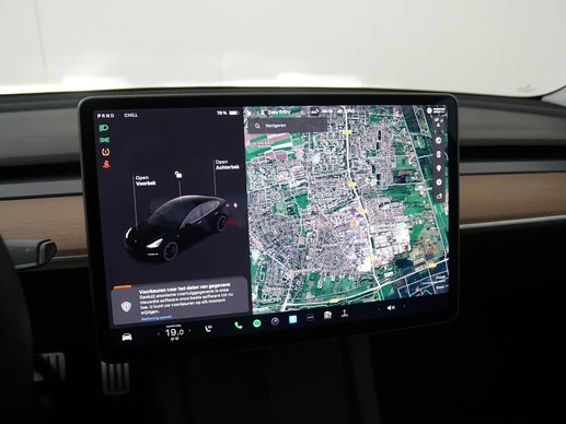 Tesla Model 3 - Afbeelding 13 van 30