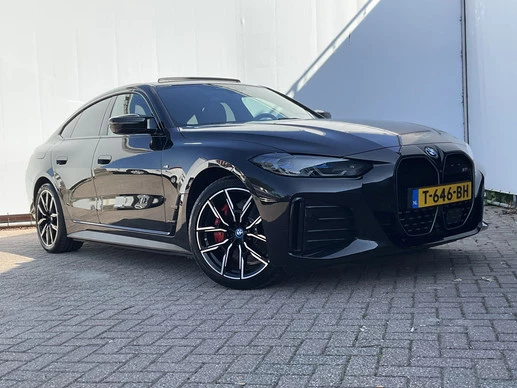 BMW i4 - Afbeelding 1 van 30