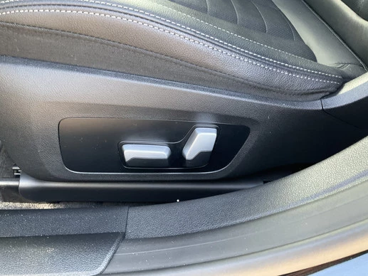 BMW i4 - Afbeelding 24 van 30