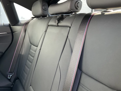 BMW i4 - Afbeelding 16 van 30