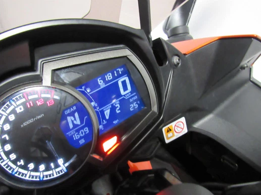 Kawasaki Z1000 - Afbeelding 7 van 7