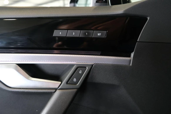 Volkswagen Touareg - Afbeelding 23 van 30