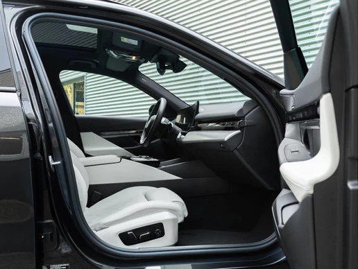 BMW i5 - Afbeelding 20 van 30