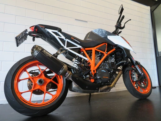 KTM 1290 - Afbeelding 13 van 14
