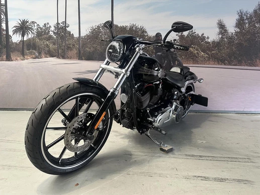 Harley-Davidson Breakout - Afbeelding 3 van 10