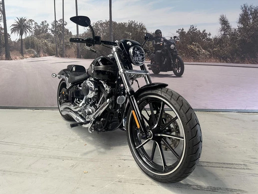 Harley-Davidson Breakout - Afbeelding 4 van 10