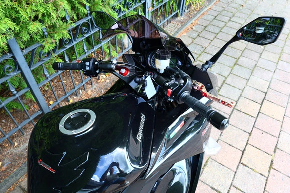 Kawasaki Z1000 - Afbeelding 17 van 25
