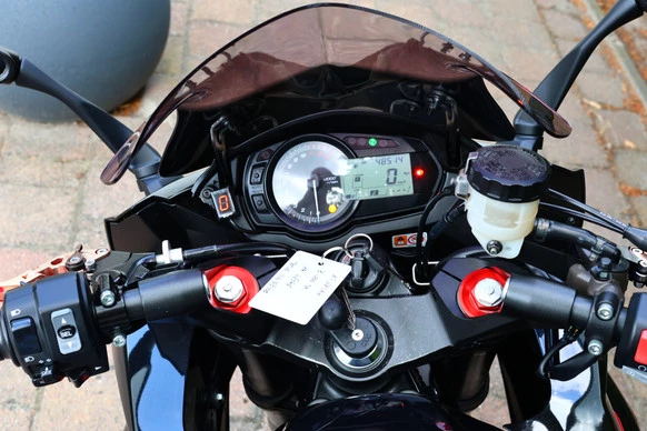 Kawasaki Z1000 - Afbeelding 25 van 25