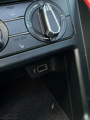 Volkswagen Polo - Afbeelding 26 van 30