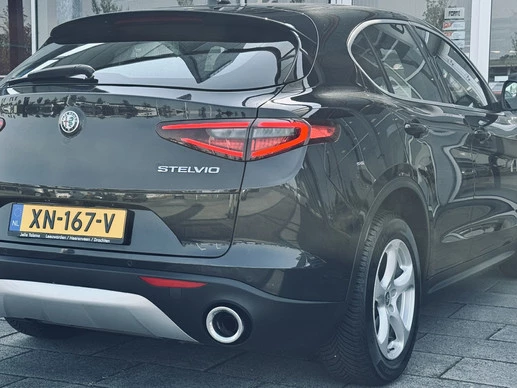 Alfa Romeo Stelvio - Afbeelding 7 van 30