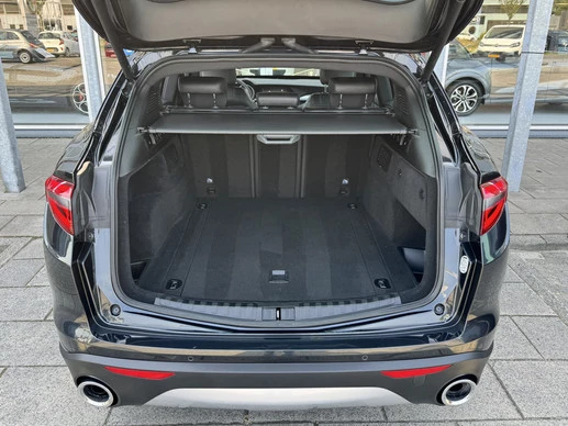 Alfa Romeo Stelvio - Afbeelding 24 van 30