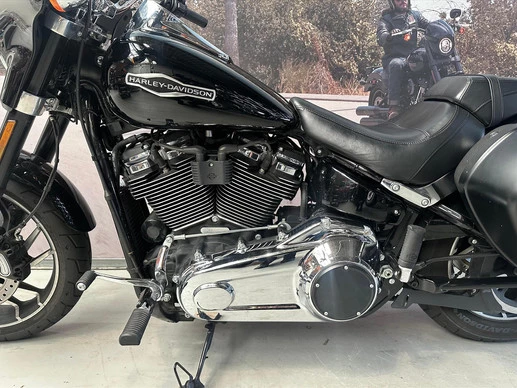 Harley-Davidson Sport Glide - Afbeelding 5 van 11