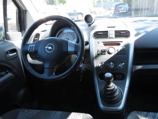 Opel Agila - Afbeelding 8 van 19