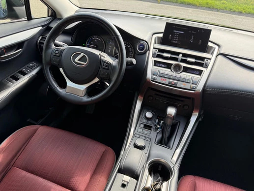 Lexus NX - Afbeelding 23 van 30